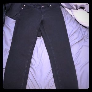 Black skinny jeans